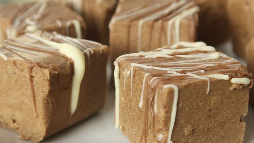 Gesundes Schokoladen Fudge Rezept | Zuckerarm & Proteinreich