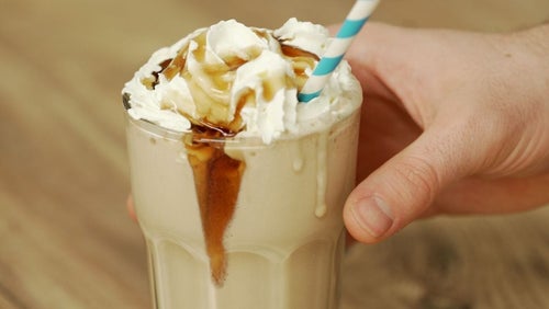 Protein Eiskaffee Shake | Schoko-Kokos Frappe