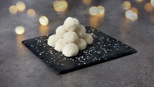 Protein Schneebällchen mit weißer Schokolade