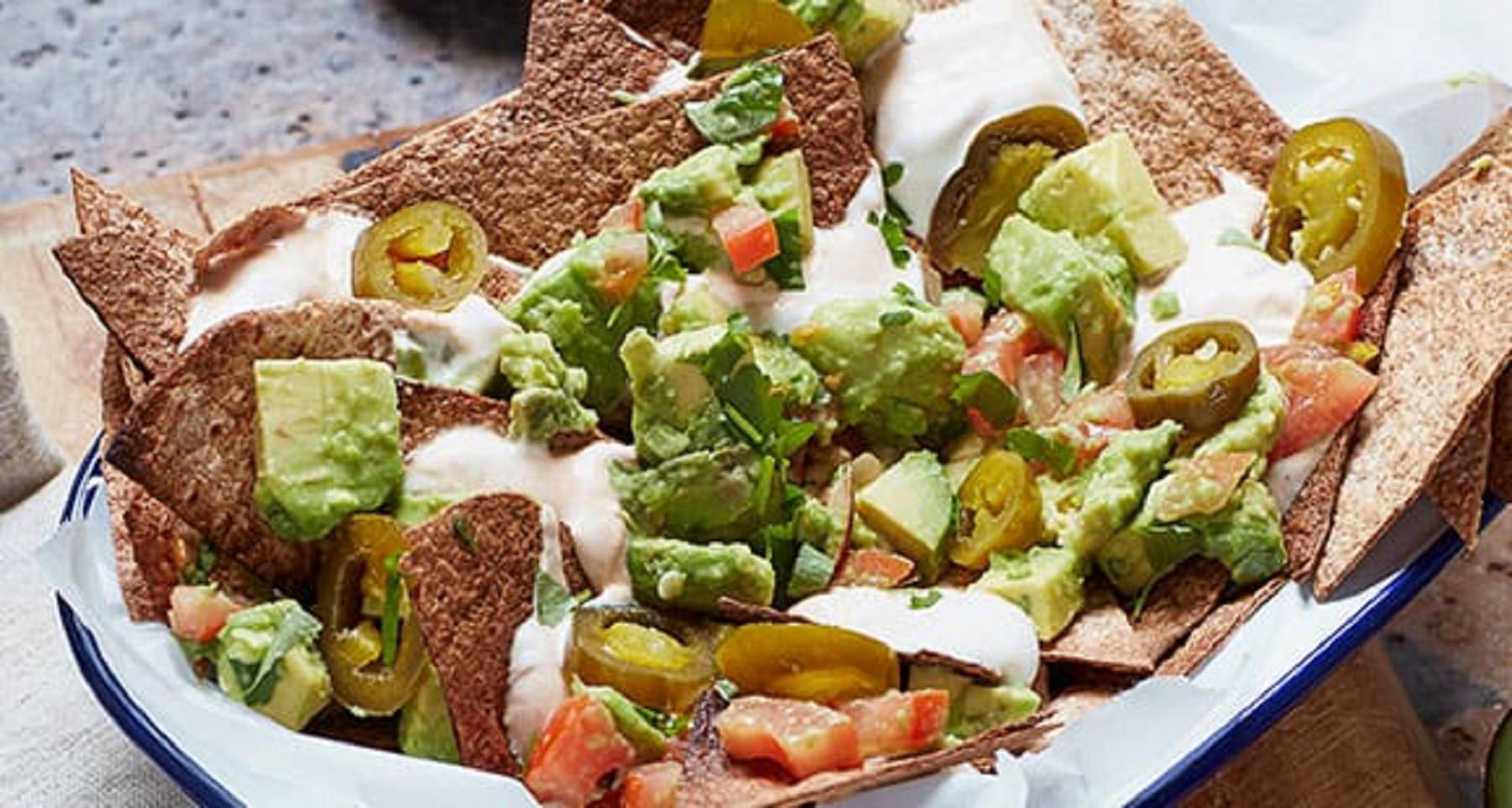 Gesunde Nachos mit Sour Cream & Guacamole | Protein Gewürzmischung