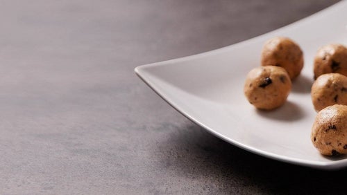 Peanut Butter Cookie Dough Bites | Gesunde, proteinreiche Snacks