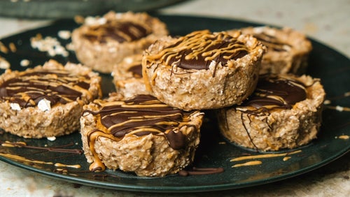 Erdnussbutter Hafer Cups mit nur 5 Zutaten