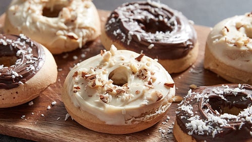 Gesunde Baked Donuts mit Protein-Aufstrich