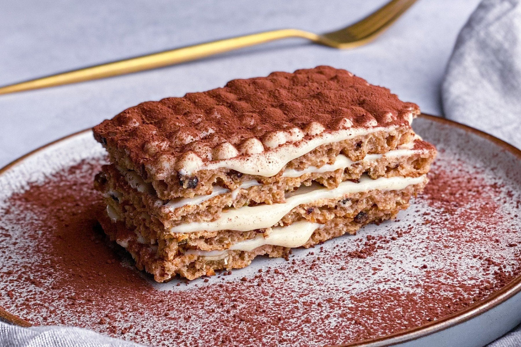Proteinreiches Frühstücks-Tiramisu mit nur 5 Zutaten