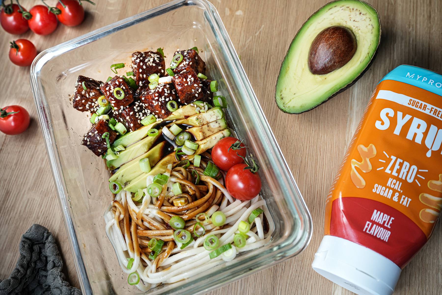 Proteinreiche Teriyaki Tempeh Meal Prep
