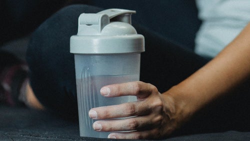 Pre-Workout 101: Alles, was du darüber wissen musst