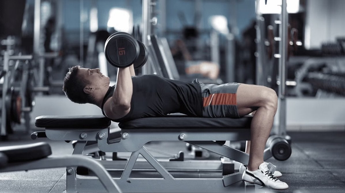 Brust-Workout mit Dr. Ben Chidiebele
