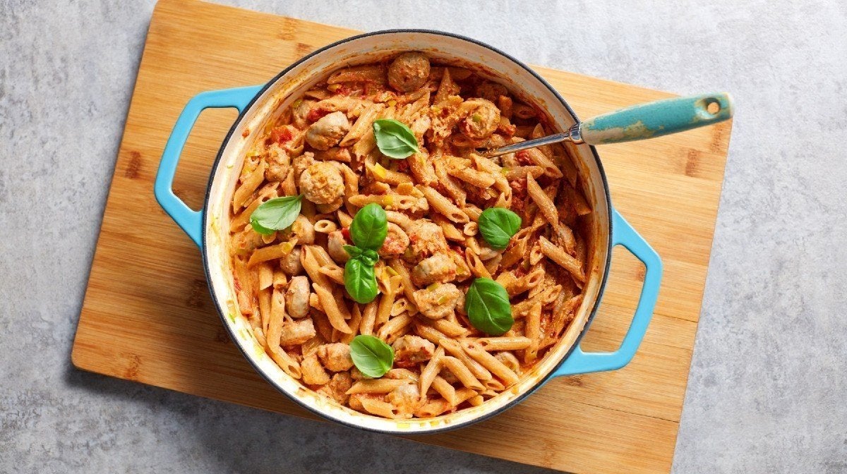 Healthy Pasta Recipes | Lean, Creamy Sausage Pasta Meal Prep