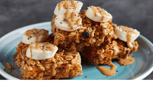 Carrot Cake Baked Oat Squares | Make-Ahead Breakfast