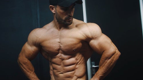 Bodybuilder Reveals Gym Bag Essentials, Including Peppa Pig & Dirty Socks