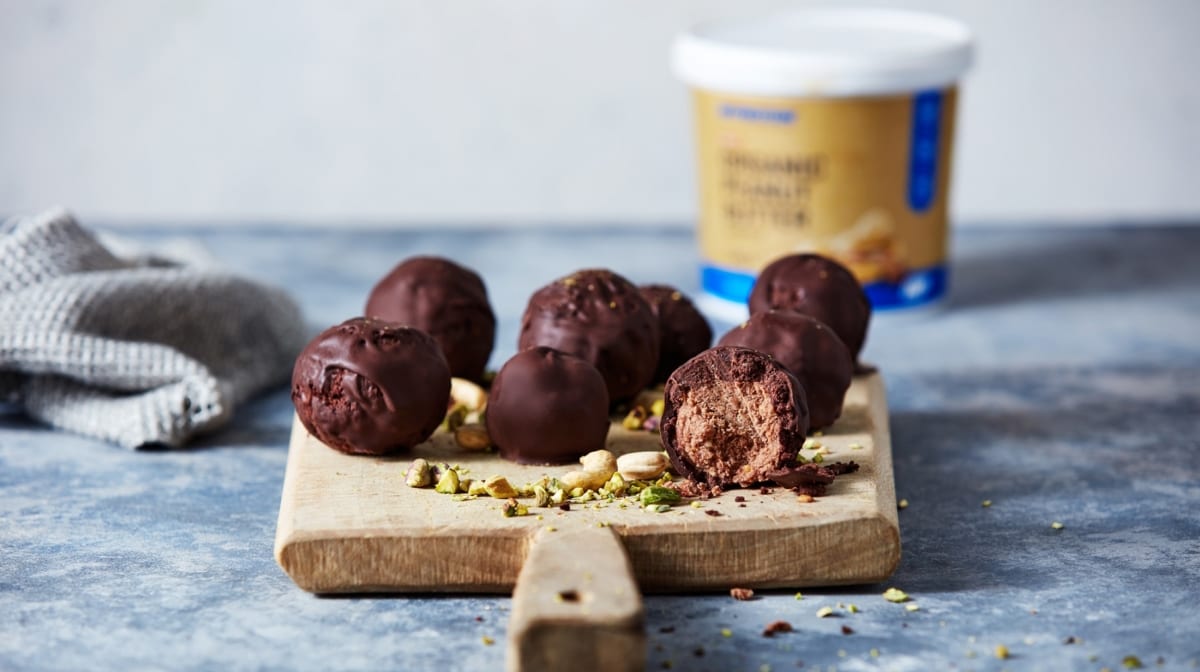 7 recetas de bolitas proteicas saludables | Postres fitness