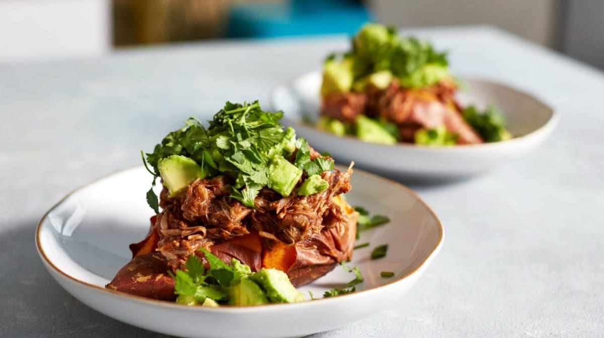 Boniato relleno de Jackfruit con sabor a BBQ
