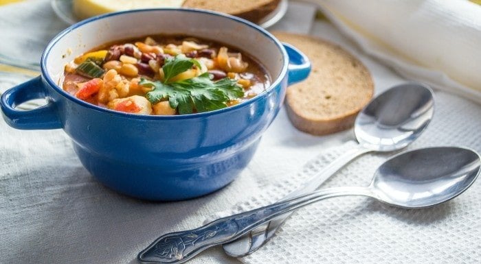 sopa de alubias
