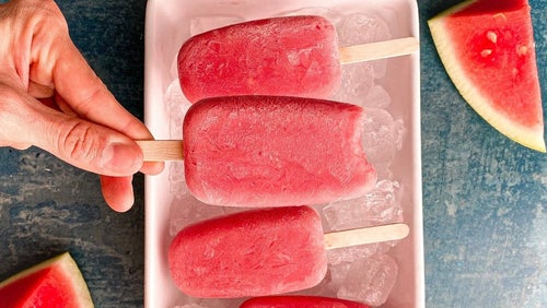 Helados de sandía veganos altos en proteína