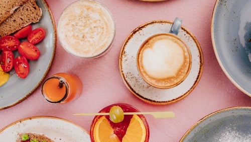 Uno studio suggerisce di ridurre l'eccesso di spuntini con una colazione abbondante