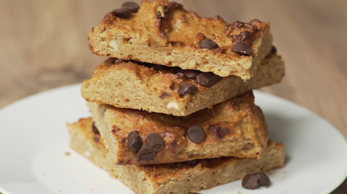 Ricetta Brownies Bianchi e Vegani | Blondies di ceci ad alto contenuto proteico