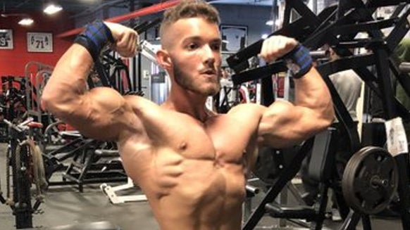Alex Tilinca | A conquistar novas metas para culturistas trans