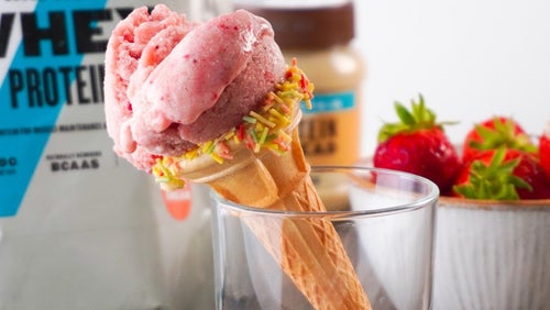 Gelado Proteico de Banana e Morango com 4 Ingredientes
