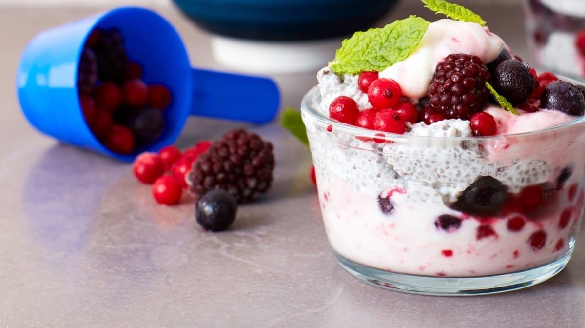 Receita de aniversário | Pudim de chia e frutos vermelhos
