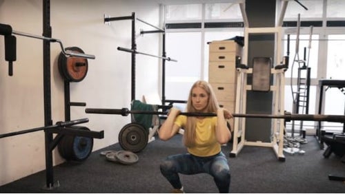Myprotein How to: Front Squat | Uitleg met Video