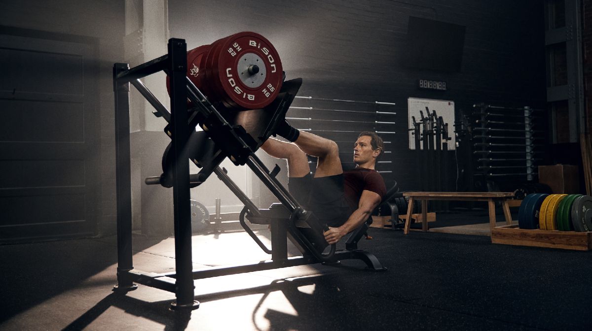 Hoe de Seated Leg Press te gebruiken | Techniek en variaties