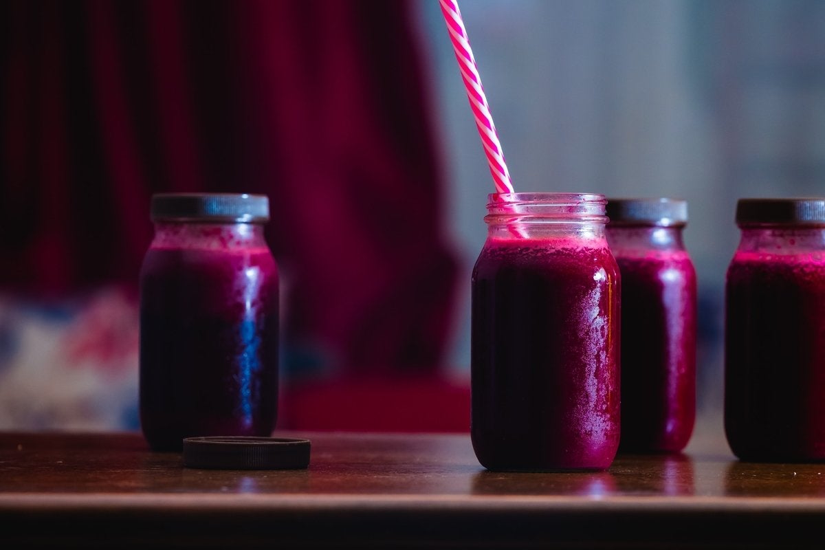 Biologische rode bieten poeder | Wat zijn de voordelen? | Smoothie recept