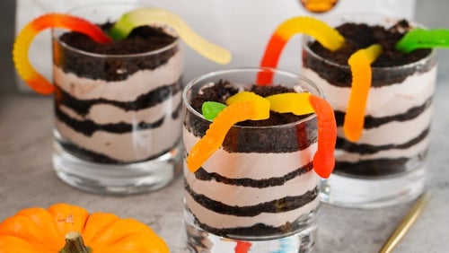 Halloween ‘Dirt’ Pudding Cups