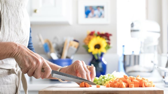 How to Eat Healthy on a Budget: a Nutritionist's Top Tips