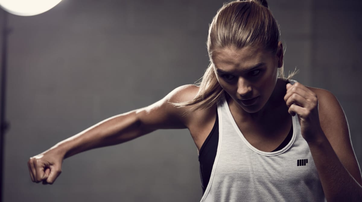 7 Best Chest Exercises For Women At Home & The Gym