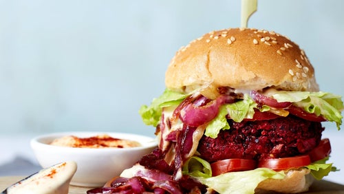 15 perc alatt elkészíthető vegán cékla hamburger