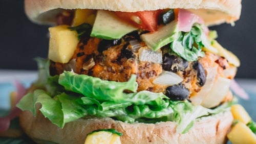 Mi az a teljes értékű növényi étrend? | Vegán étrend előnyei, mintaétrend