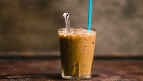 Bad Night’s Sleep? Don’t Start Your Day With Coffee | This Week’s Top Studies