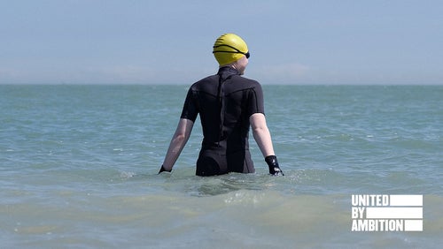 Meet Hannah: Artist & Adventurer With A Passion For Open Water Swimming