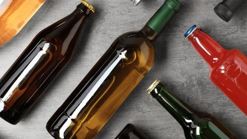 Aký vplyv má alkohol na potréningovú regeneráciu a výkon v posilňovni?