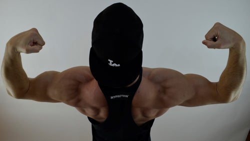 Ako vybudovať masívne a široké ramená?