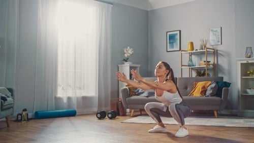 Bygg glutes med Em Ricketts cirkelträning | Hemmaträning