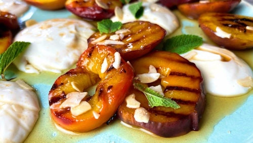 Grillade persikor med proteinyoghurt | Hälsosamma dessertrecept