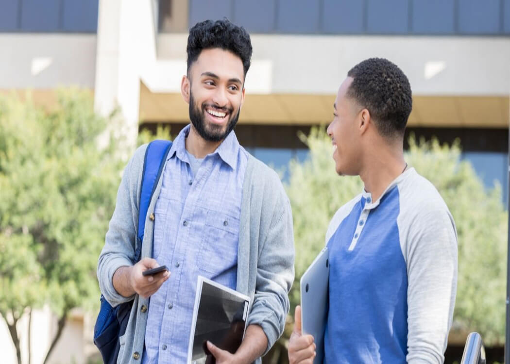 It’s important to be yourself to come across as confident and relaxed when you’re meeting new people in Fresher’s Week.