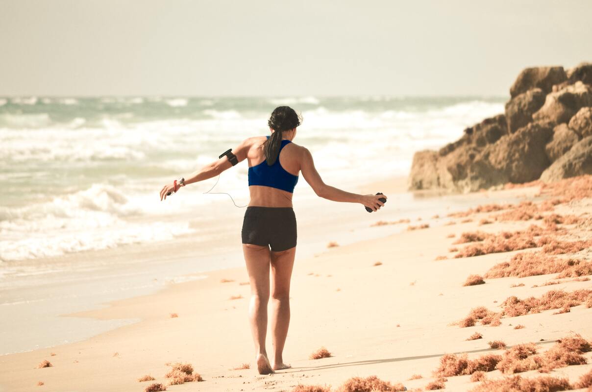 Hardlopen op het strand: de voordelen van zand weerstand