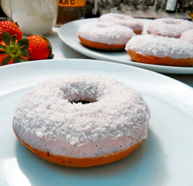 bajola-jahodove-donuty