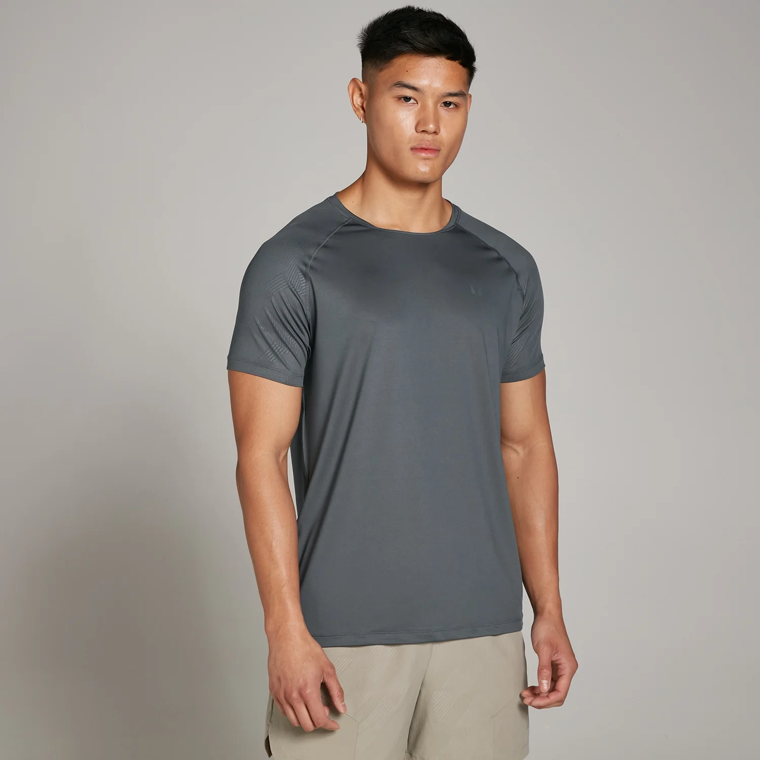 MP Men's Tempo Embossed Training T-Shirt Black MYPROTEIN™