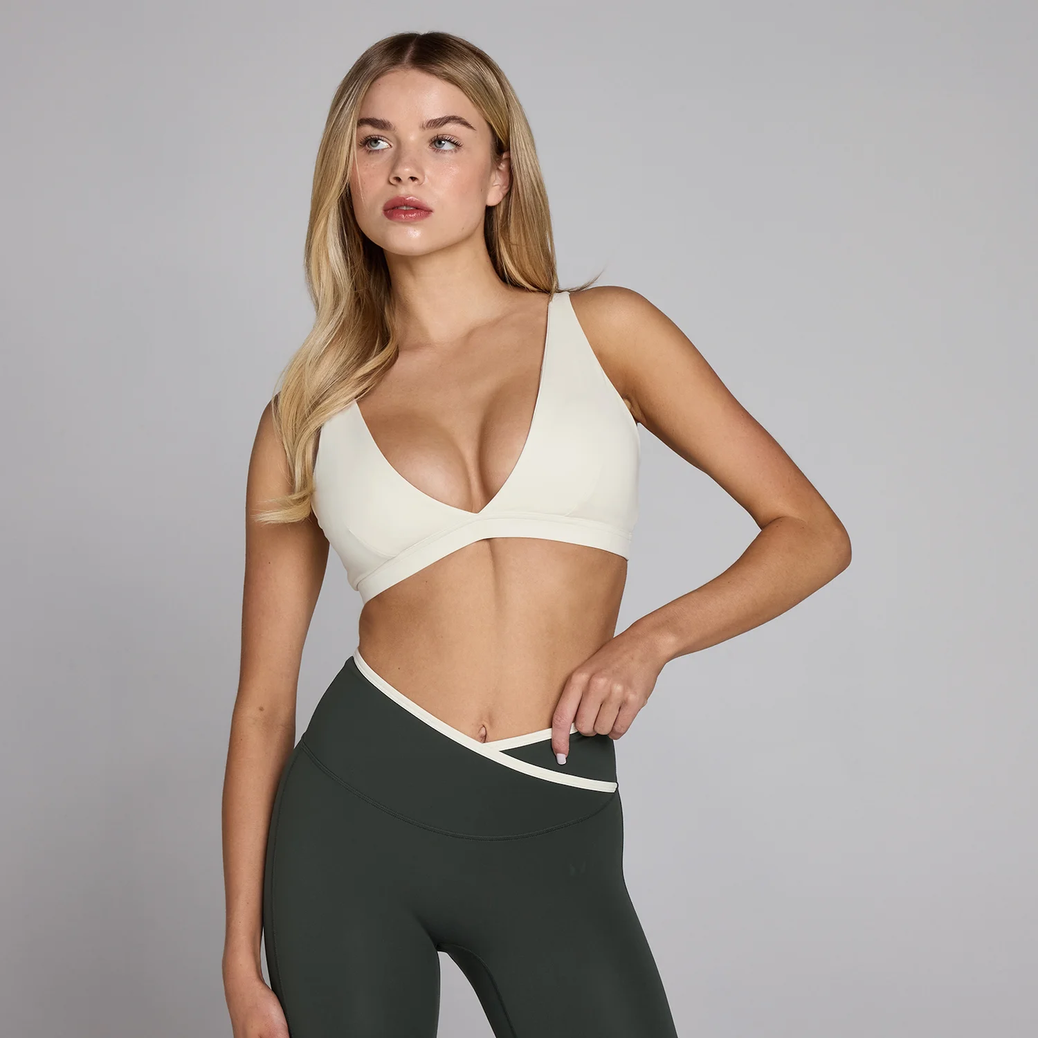 MP Women's Tempo Triangle Sports Bra