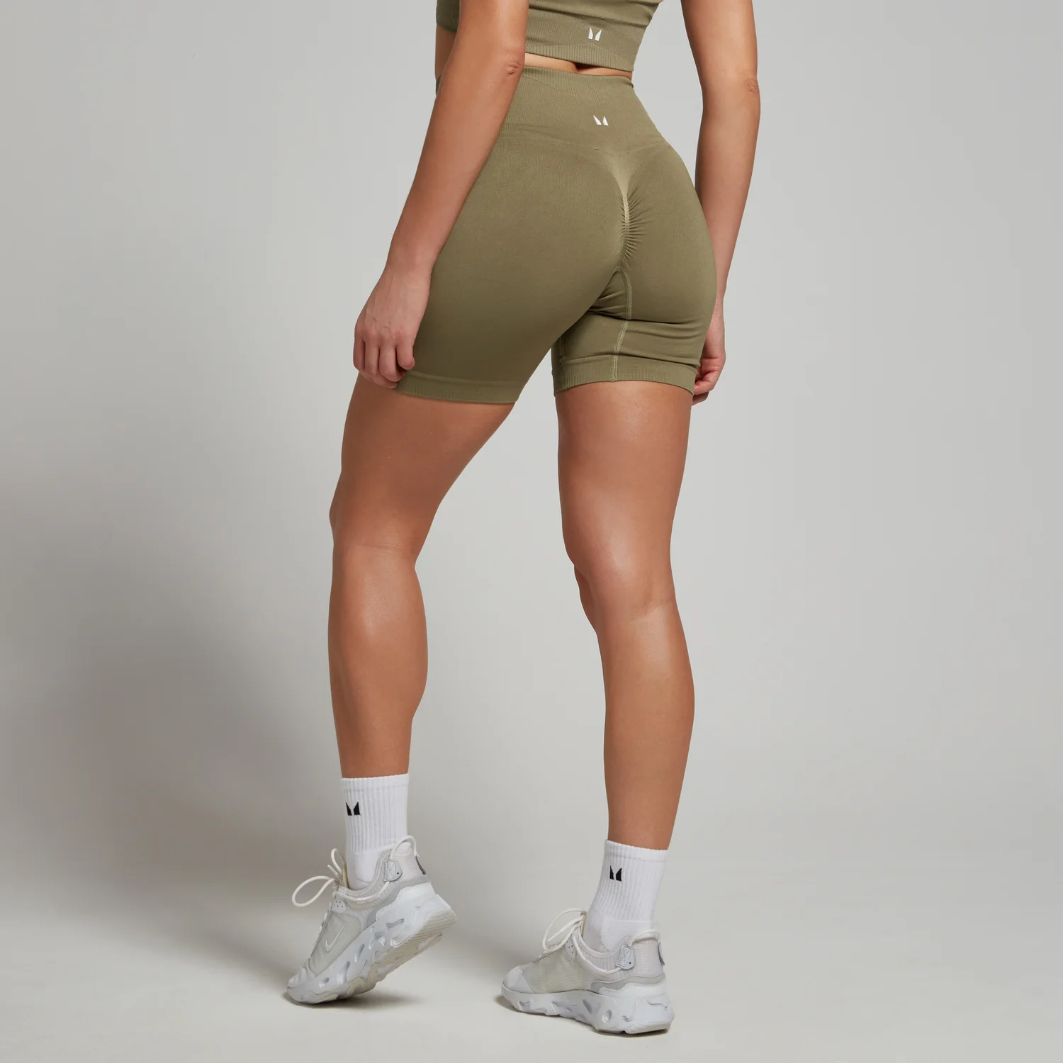 MP Women's Tempo Seamless Scrunch Shorts MP Women's Tempo Seamless Scrunch Shorts